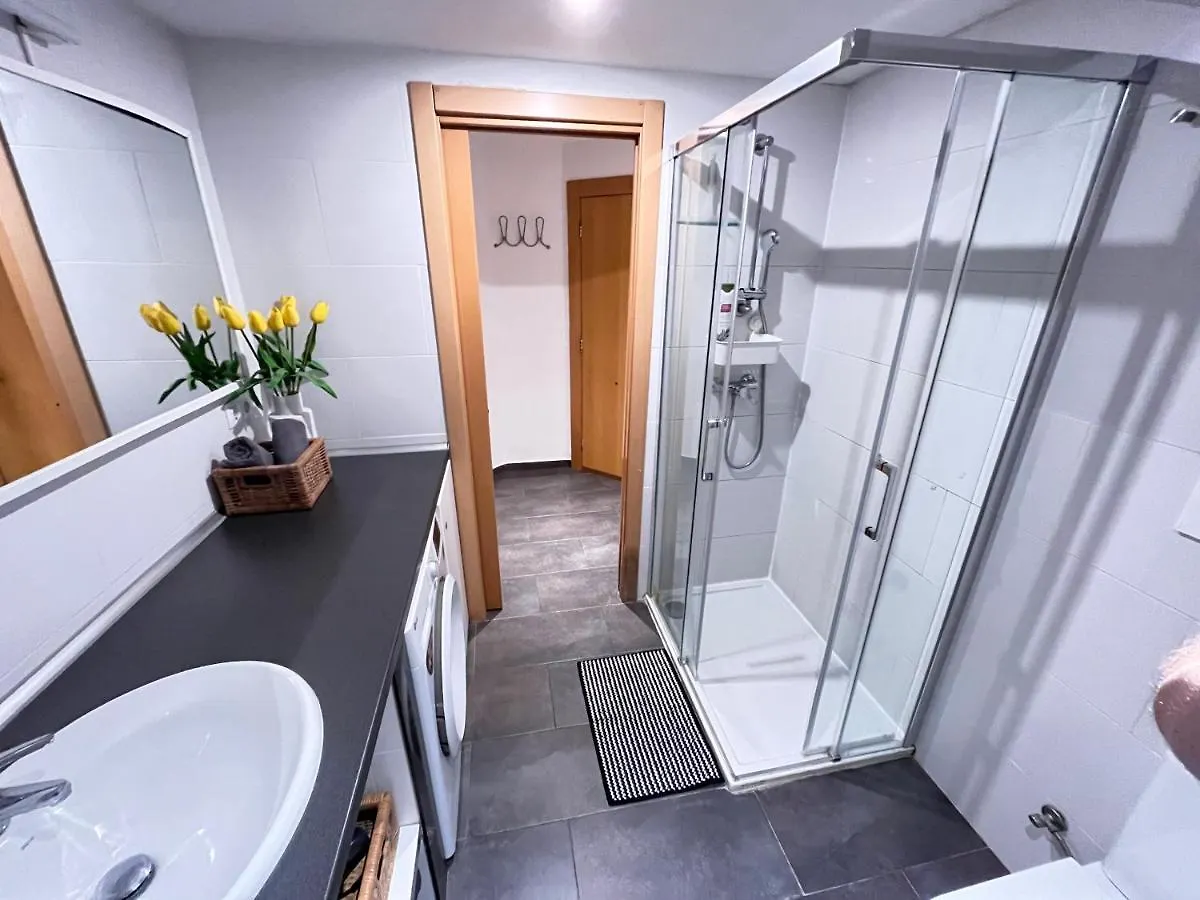 Gorgeous Apartment In Downtown Barcellona Spagna